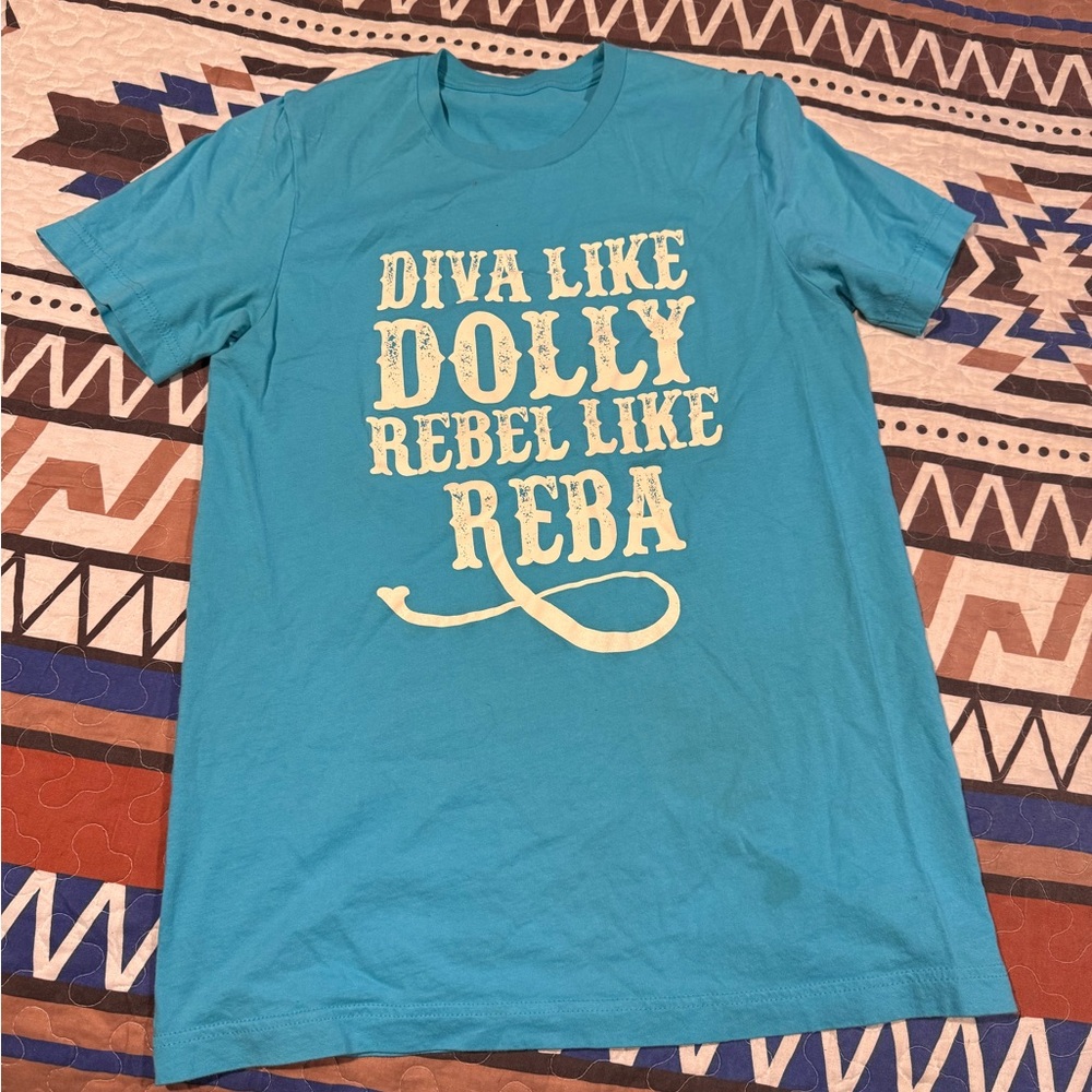 Diva like Dolly, Rebel like Reba 🔥
